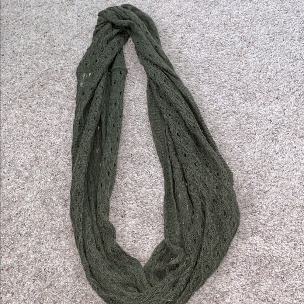 Green Scarf